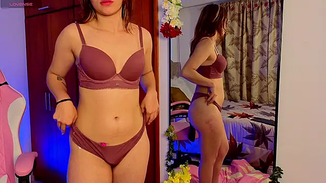 CherryDiamon online show from 01.30.25