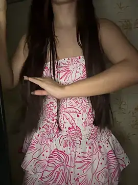 Laryssinhadlc online show from 02.02.25