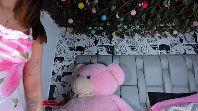LucyRosse online show from 07.18.26