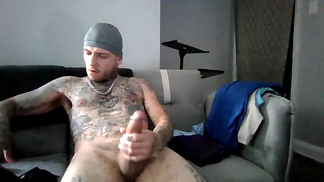 Snapshot of cruz815 chatting on 06.25.26 cruz815 online show from 06.25.26