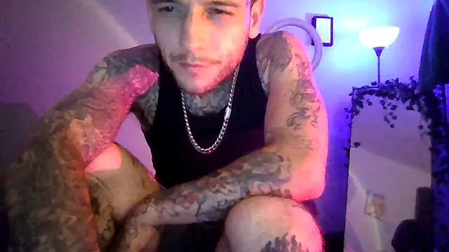 Snapshot of cruz815 chatting on 08.02.26 cruz815 online show from 08.02.26