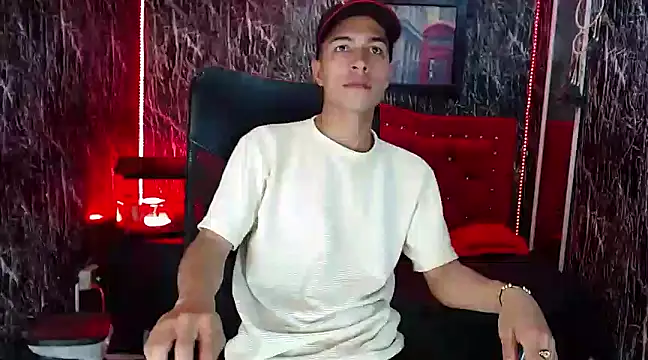 Dylan Milk online show from 01.30.25