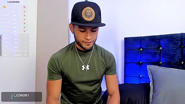 Max Conor1 online show from 10.21.25