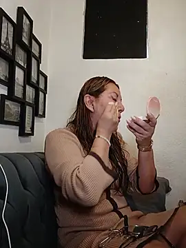 MirandaLatinaLovely online show from 07.09.26