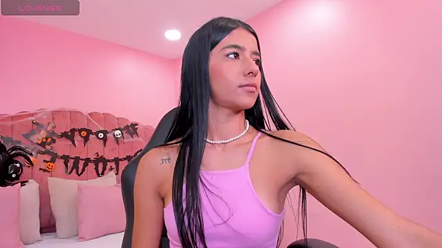 eva roseee online show from 10.21.25