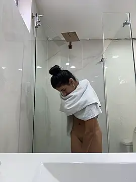 eva roseee online show from 03.20.26