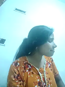 Snapshot of Olivia0879 chatting on 02.21.25 Olivia0879 online show from 02.21.25