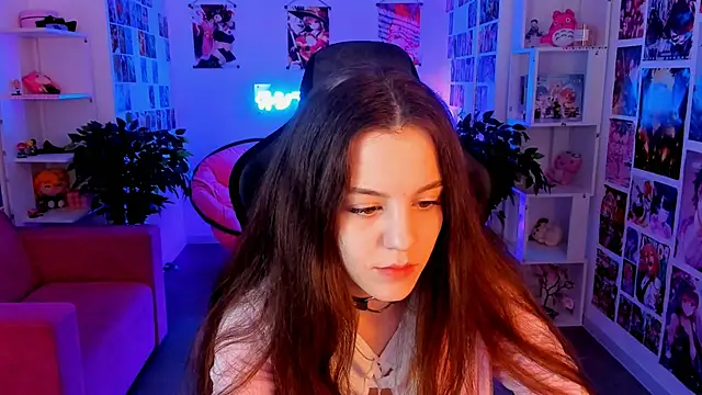 Snapshot of MilaStoyne chatting on 03.06.25 MilaStoyne online show from 03.06.25
