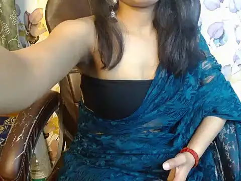 Snapshot of Fly_Rashmi chatting on 03.04.25 Fly Rashmi online show from 03.04.25