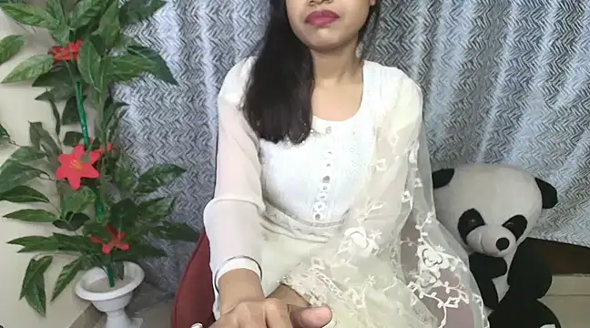 Snapshot of Fly_Rashmi chatting on 03.05.25 Fly Rashmi online show from 03.05.25