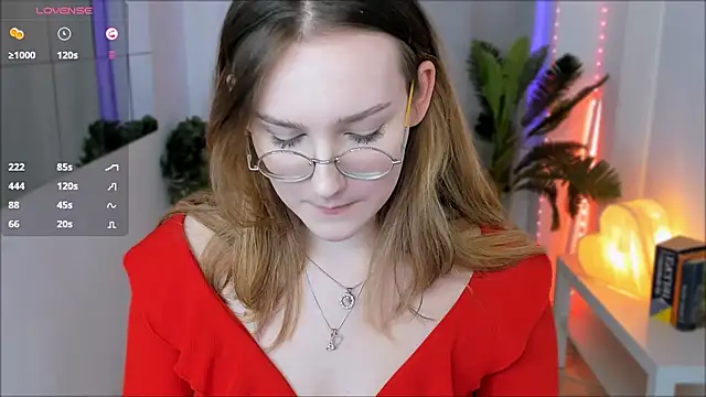 MaryWaddell online show from 03.02.25