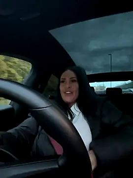 Snapshot of goddess-harper chatting on 10.22.25 goddess-harper online show from 10.22.25