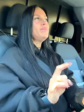 Snapshot of goddess-harper chatting on 11.02.25 goddess-harper online show from 11.02.25