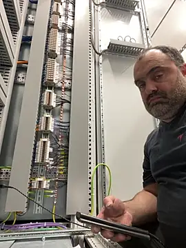 fuocovivo4 online show from 01.30.25