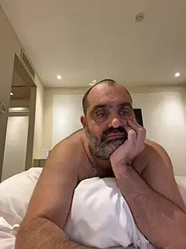 fuocovivo4 online show from 02.12.25