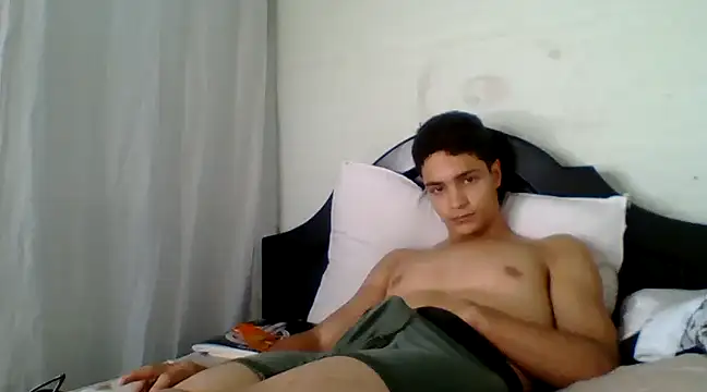 Young Dominant 777 online show from 02.09.25