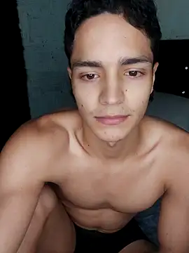 Young Dominant 777 online show from 02.13.25