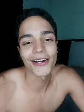 Young Dominant 777 online show from 02.13.25