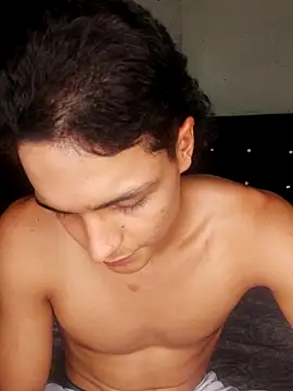 Young Dominant 777 online show from 03.09.25