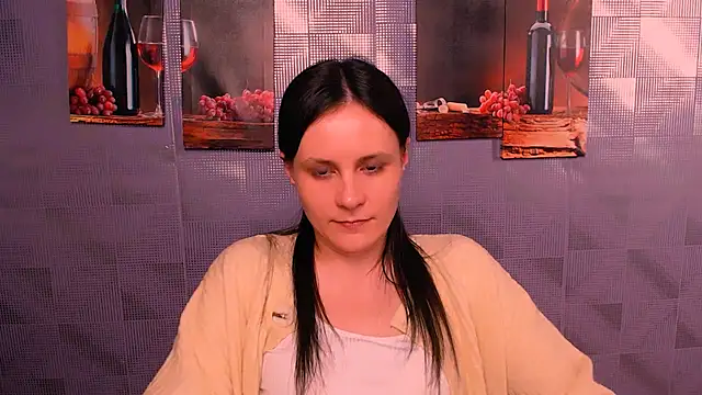 ValeriaHeart  online show from 02.05.25