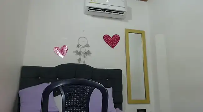 CanelaFierce online show from 02.07.25