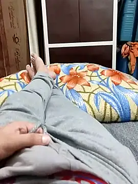 Hot funky boy online show from 02.20.25