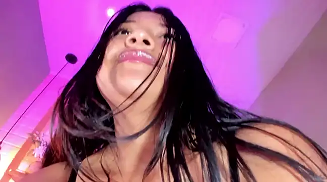 ScarletKray online show from 02.24.25