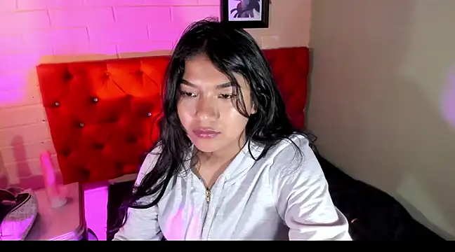 ScarletKray online show from 02.27.25
