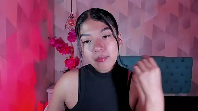 ScarletKray online show from 10.25.25