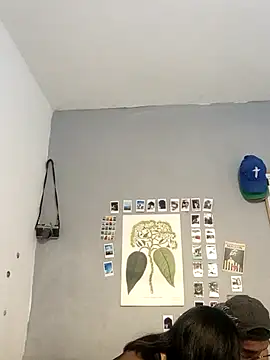 Snapshot of Nathaly-777 chatting on 10.18.25 Nathaly-777 online show from 10.18.25