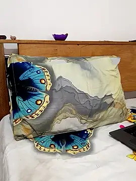 Snapshot of Nathaly-777 chatting on 11.30.25 Nathaly-777 online show from 11.30.25