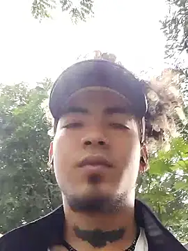 LihanJor 23 online show from 10.28.25