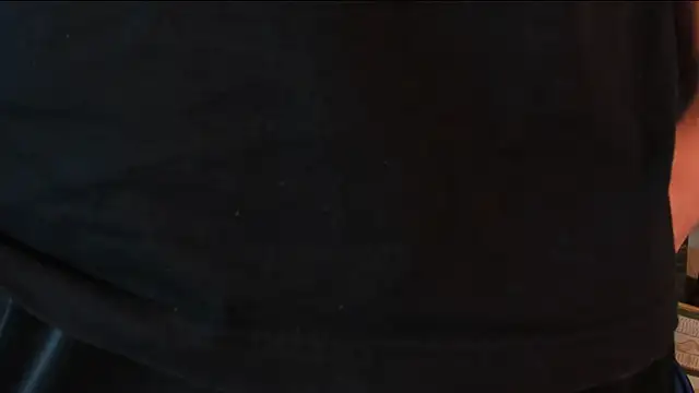 Snapshot of roan_birkin chatting on 04.15.26 roan birkin online show from 04.15.26