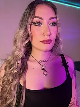 Lally Valencia   online show from 10.13.25