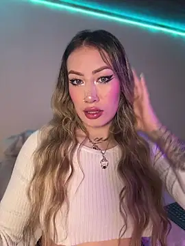 Lally Valencia   online show from 11.09.25