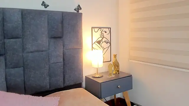 Violetta Ficher online show from 04.09.26