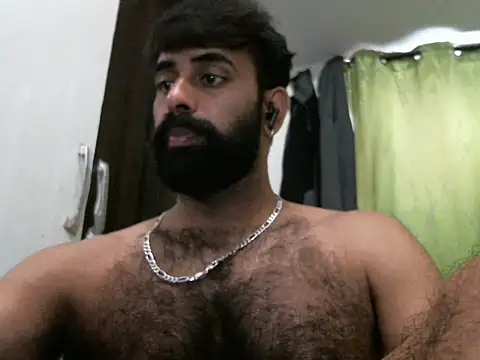Snapshot of indianhairybull chatting on 02.20.25 indianhairybull online show from 02.20.25