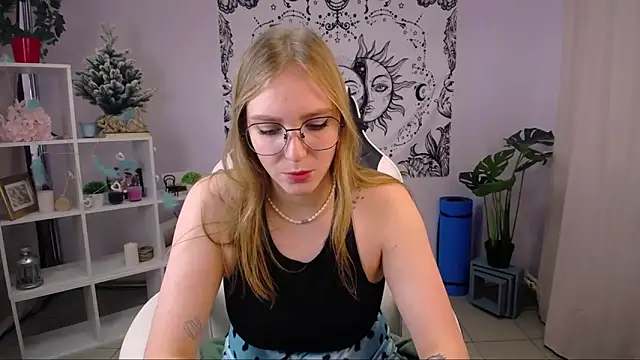 VeronicaAndersen online show from 02.02.25