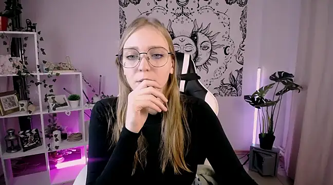 VeronicaAndersen online show from 02.27.25