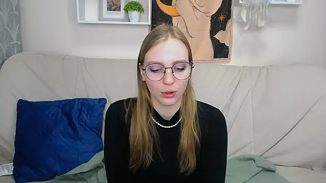 VeronicaAndersen online show from 03.20.25