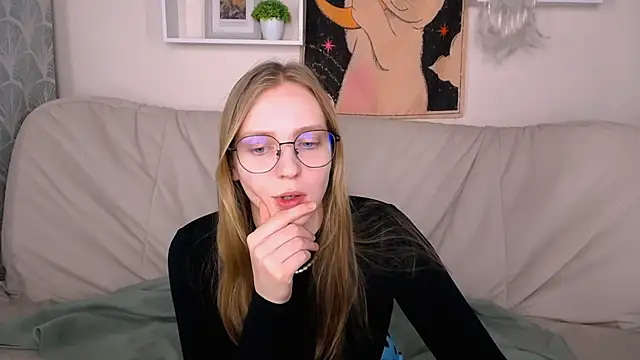 VeronicaAndersen online show from 03.23.25