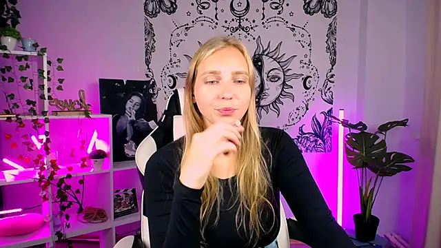 VeronicaAndersen online show from 09.13.25
