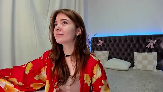 Snapshot of Ella_Mayers chatting on 02.03.25 Ella Mayers online show from 02.03.25