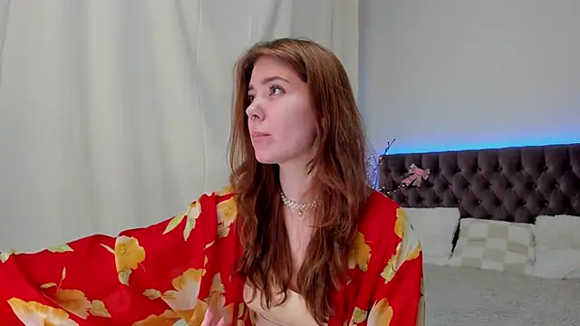 Snapshot of Ella_Mayers chatting on 02.16.25 Ella Mayers online show from 02.16.25