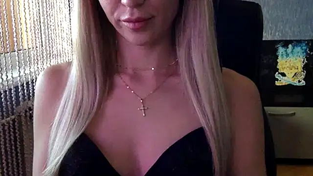 SexyXXXBlonde online show from 02.05.25