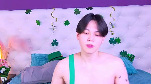 Snapshot of just_gay_ chatting on 03.16.25 just gay  online show from 03.16.25