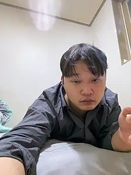 offwhite777 online show from 02.20.25