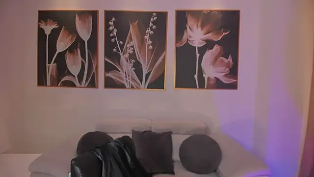 BeccaBaxter online show from 11.22.25