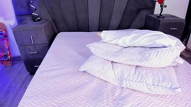 JhoanLeandro online show from 02.23.25