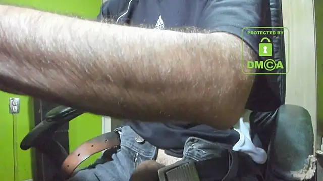 BigCumShoot online show from 12.15.25